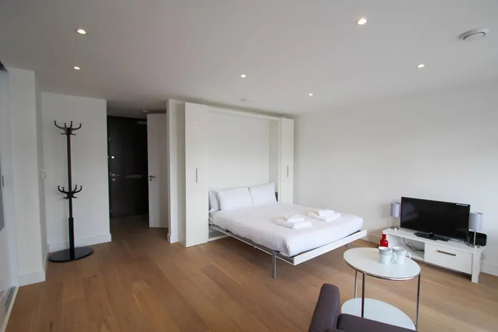 Aldgate East Studio Hotel London United Kingdom